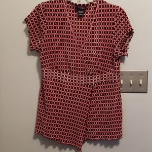 Short sleeved blouse